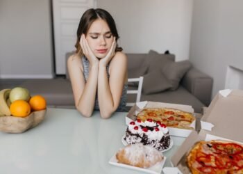 Você sabe o que são transtornos alimentares e como identificá-los?