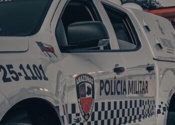 Em Eirunepé, PMAM prende mulher por desferir golpes de faca próximos ao pescoço da vítima