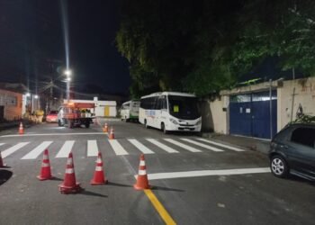 Prefeitura reforça sinalização viária em áreas de grande circulação para ampliar segurança de pedestres e motoristas