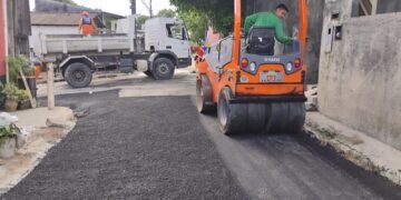 Prefeitura de Manaus avança com manutenção asfáltica no Lírio do Vale e melhora mobilidade na zona Oeste