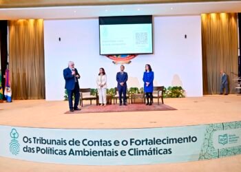 Painel do TCE-AM debate adaptação climática e futuro das cidades