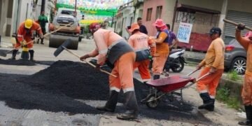 Prefeitura de Manaus intensifica recuperação viária no bairro Nova Esperança e reforça mobilidade urbana
