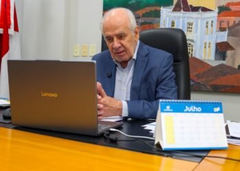 Vice-governador Serafim Corrêa destaca avanço de projetos que podem reduzir preço dos combustíveis no Amazonas