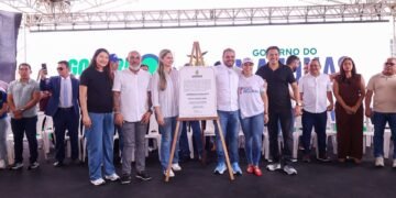 Governador Roberto Cidade leva serviços e entregas do Governo Presente para Itacoatiara