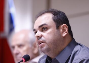 Governador Roberto Cidade coordena reunião do Comitê Permanente de Enfrentamento a Eventos Climáticos e intensifica ações para o período de estiagem