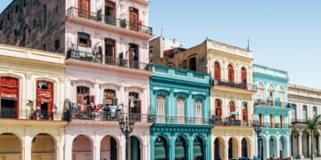 Cuba debate reformas econômicas em meio ao bloqueio dos EUA
