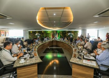 Fórum em Manaus reúne líderes de todo o país para debater integração e desenvolvimento da Amazônia Legal
