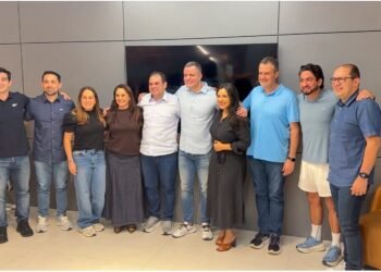 Vereadores da Câmara Municipal de Manaus abraçam pré-candidatura de Roberto Cidade