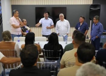 Wilson Lima reúne lideranças da pesca de 59 municípios para ouvir demandas do setor