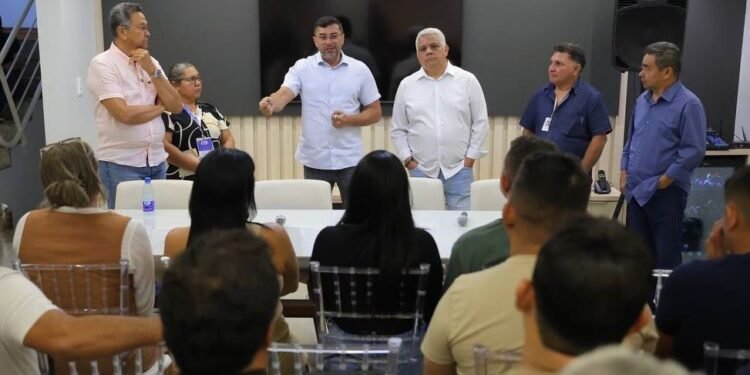 Wilson Lima reúne lideranças da pesca de 59 municípios para ouvir demandas do setor