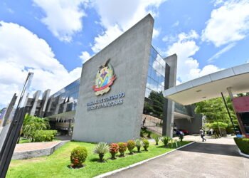 TCE-AM divulga lista de inscritos para Programa de Residência Jurídica e Contábil