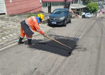 Prefeitura de Manaus intensifica recuperação asfáltica no bairro Lírio do Vale e melhora mobilidade na zona Centro-Oeste