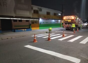 Prefeitura de Manaus intensifica sinalização viária em vias das zonas Leste, Norte e Centro-Sul
