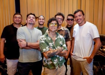 João Rock promove encontro inédito entre Os Tucumanus e Victor Xamã em apresentação criada especialmente para o festival
