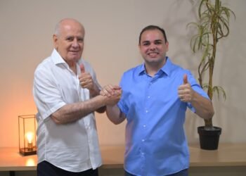 Roberto Cidade confirma Serafim Corrêa como vice de chapa