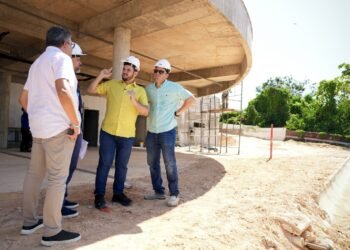 Renato Júnior vistoria avanço das obras do Parque Encontro das Águas Rosa Almeida