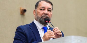 Gilmar Nascimento propõe Bolsa Cuidador Familiar para idosos em Manaus