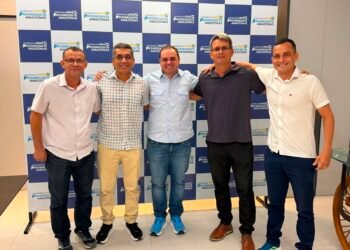 Prefeito de Manicoré, filiado ao PSD de Omar Aziz, declara apoio a Roberto Cidade