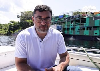 Wilson Lima propõe Polícia de Fronteira ao visitar Base Arpão III em Barcelos