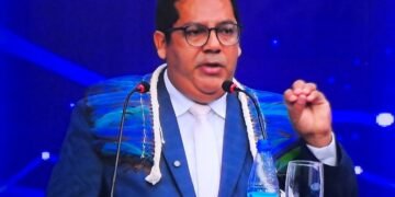 Debate da Band teve audiência discreta e Isael Munduruku foi surpresa positiva