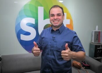 “Meu lado é o Amazonas”: Roberto Cidade prioriza o Estado acima de brigas partidárias