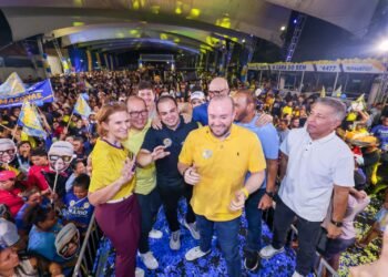 Roberto Cidade confirma Fausto Júnior na disputa à reeleição de deputado federal