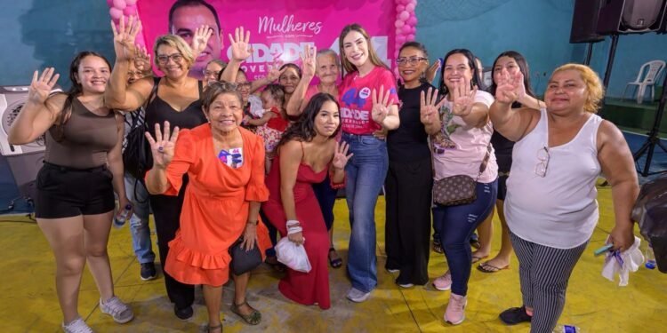 Thaisa Cidade fortalece o ‘Mulheres com Cidade’ em encontro na Zona Leste
