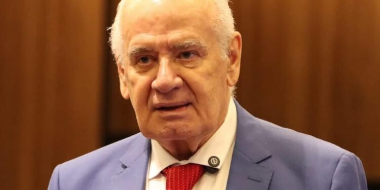 Coari ganha fatia maior do ICMS e outros 61 municípios perdem recursos, alerta Serafim Corrêa
