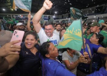 Wilson Lima é quem mais cresce e garante vaga em Brasília, aponta pesquisa