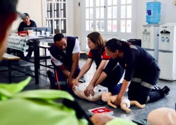 Agentes de trânsito da prefeitura recebem capacitação em primeiros socorros das equipes do Samu