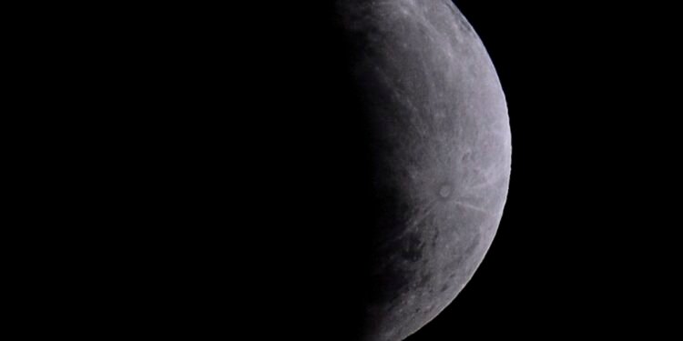 Eclipse parcial da Lua nesta quinta-feira será visto em todo o Brasil