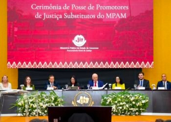 Prefeito Renato Junior prestigia posse de novos promotores de Justiça e destaca diálogo entre instituições em favor da população