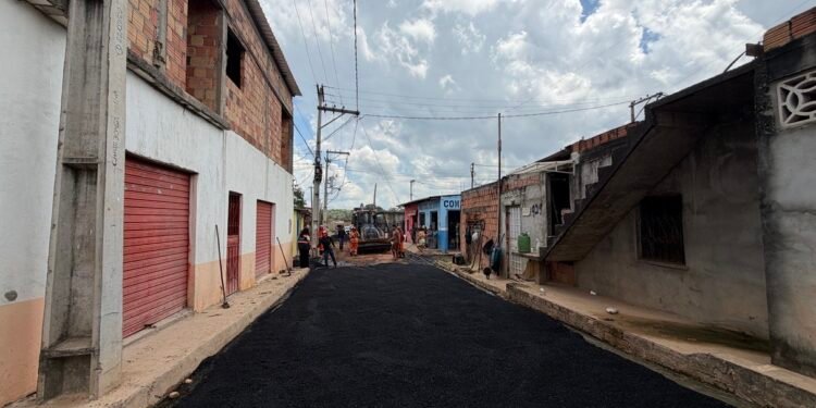 Prefeitura de Manaus leva o ‘Manaus que a Gente Cuida’ ao Parque Rio Solimões e transforma vias da comunidade