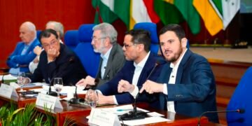 Prefeito Renato Junior anuncia secretaria de desburocratização industrial e defende união entre prefeitura, Suframa e governos pelo Polo Industrial de Manaus