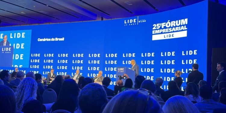 José Roberto Tadros destaca força empreendedora do Brasil no 25º Fórum Lide