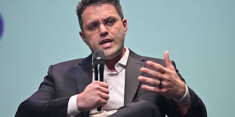 Hapvida amplia agenda de transformação com foco em eficiência, experiência do cliente e crescimento sustentável