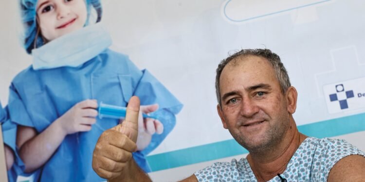 Na gestão Roberto Cidade, rede pública se fortalece e pacientes encontram tratamento completo no próprio Estado