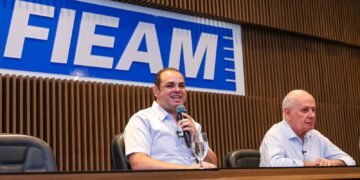 Diálogo com indústria e novas matrizes econômicas: o plano de Roberto Cidade para gerar emprego e renda no Amazonas
