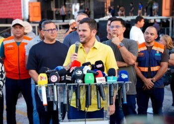 Prefeito Renato Junior vistoria palcos do ‘#SouManaus Passo a Paço 2026’ e destaca 10 dias de programação e geração de trabalho e renda no Centro