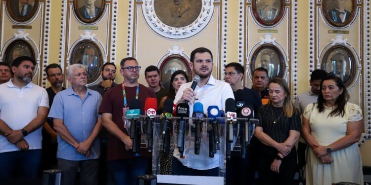 Prefeito Renato Junior destaca que ‘#Sou Manaus 2026’ tem recorde de público, com 560 mil pessoas nas primeiras noites, e projeta expansão nacional