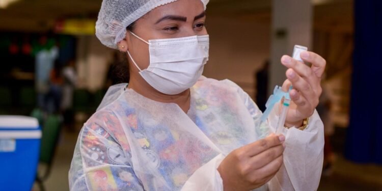 Vacina contra o HPV será ofertada na rede de saúde de Manaus para crianças vítimas de violência sexual