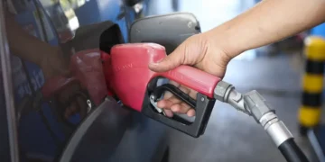 Governo deve manter subsídio de R$ 2,12 ao diesel por mais 30 dias