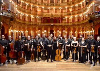 Orquestra de Câmara do Amazonas celebra Dia das Crianças com jovens solistas no Teatro Amazonas