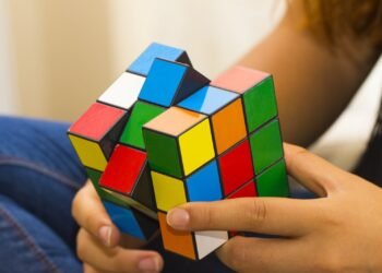 Competição de Cubo Mágico coloca Manaus no circuito internacional