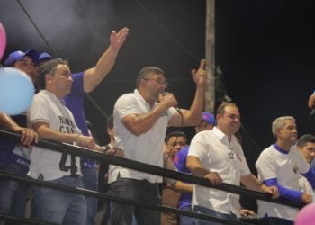 Na carreata em Manacapuru, Wilson Lima relembra entregas e reforça apoio ao município para o Senado