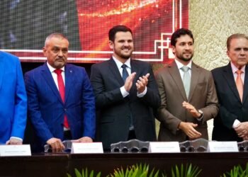 Prefeito Renato Junior prestigia recondução da procuradora-geral Leda Mara ao comando do MP-AM e destaca importância do diálogo entre os poderes