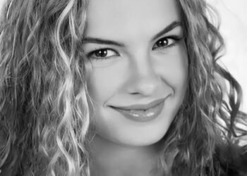 Luto e saudade: Lua Blanco, a eterna Roberta de Rebelde