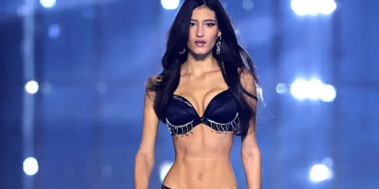 Amazonense brilha na passarela da Victoria’s secret