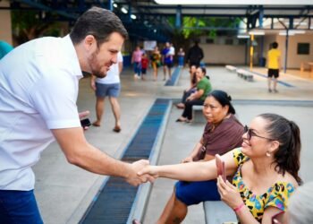 Prefeito Renato Junior vota, garante gratuidade do transporte público e convida a população a ir às urnas no segundo turno das Eleições 2026