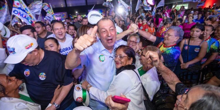 Omar Aziz anuncia Hospital do Idoso e retomada de centros de convivência no Amazonas